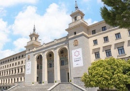 Fachada de la Universidad Isabel I.