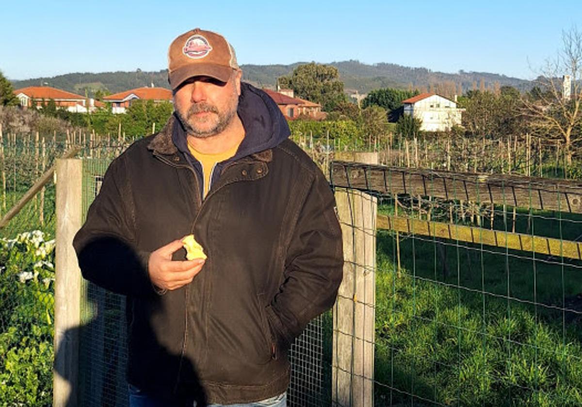 Ricardo Lezón: «Llevo contando la misma historia desde que empecé»