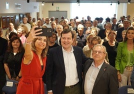 El presidente de la Junta, Alfonso Fernández Mañueco, este jueves en Barcelona.