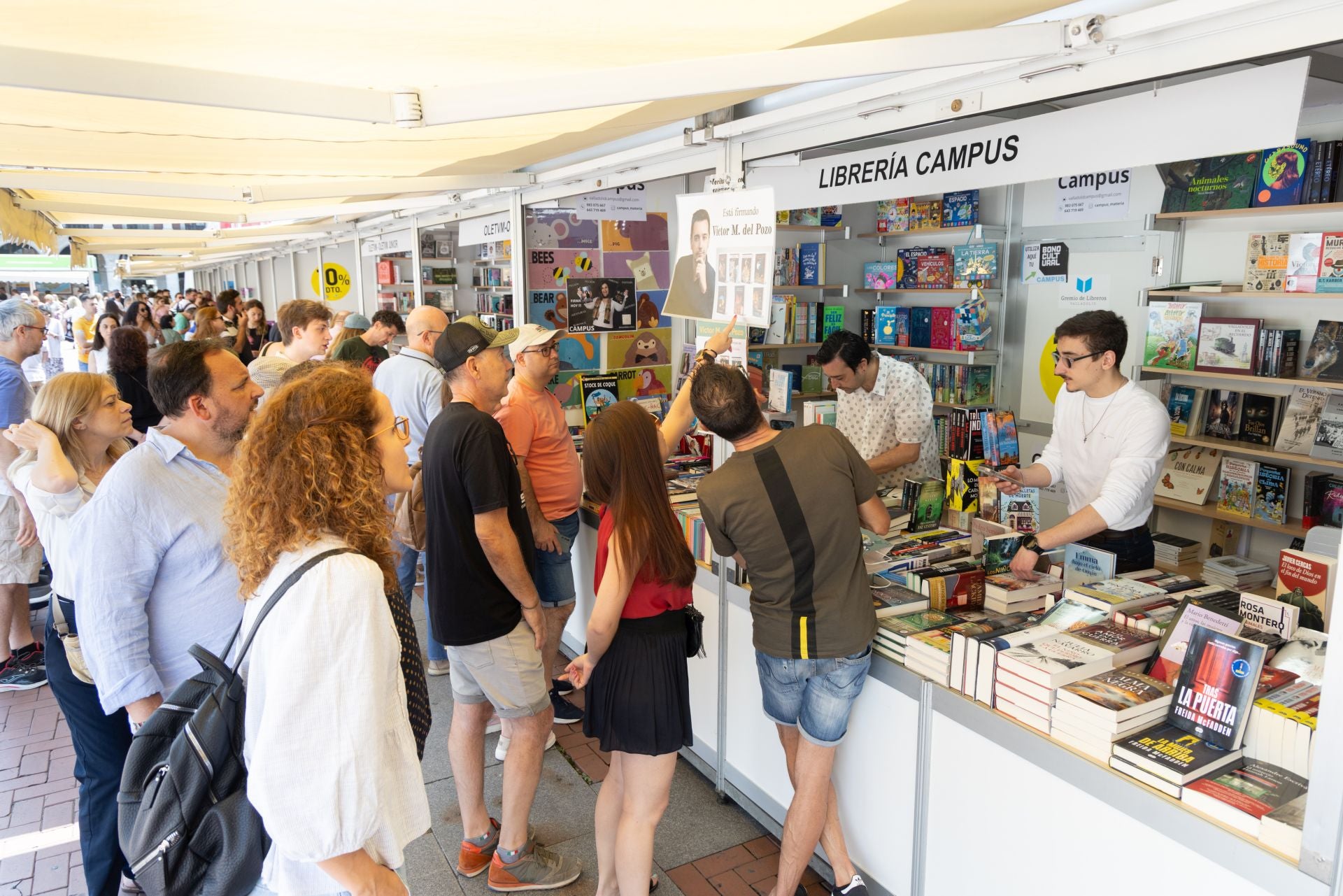 Última jornada de la Feria del Libro de Valladolid