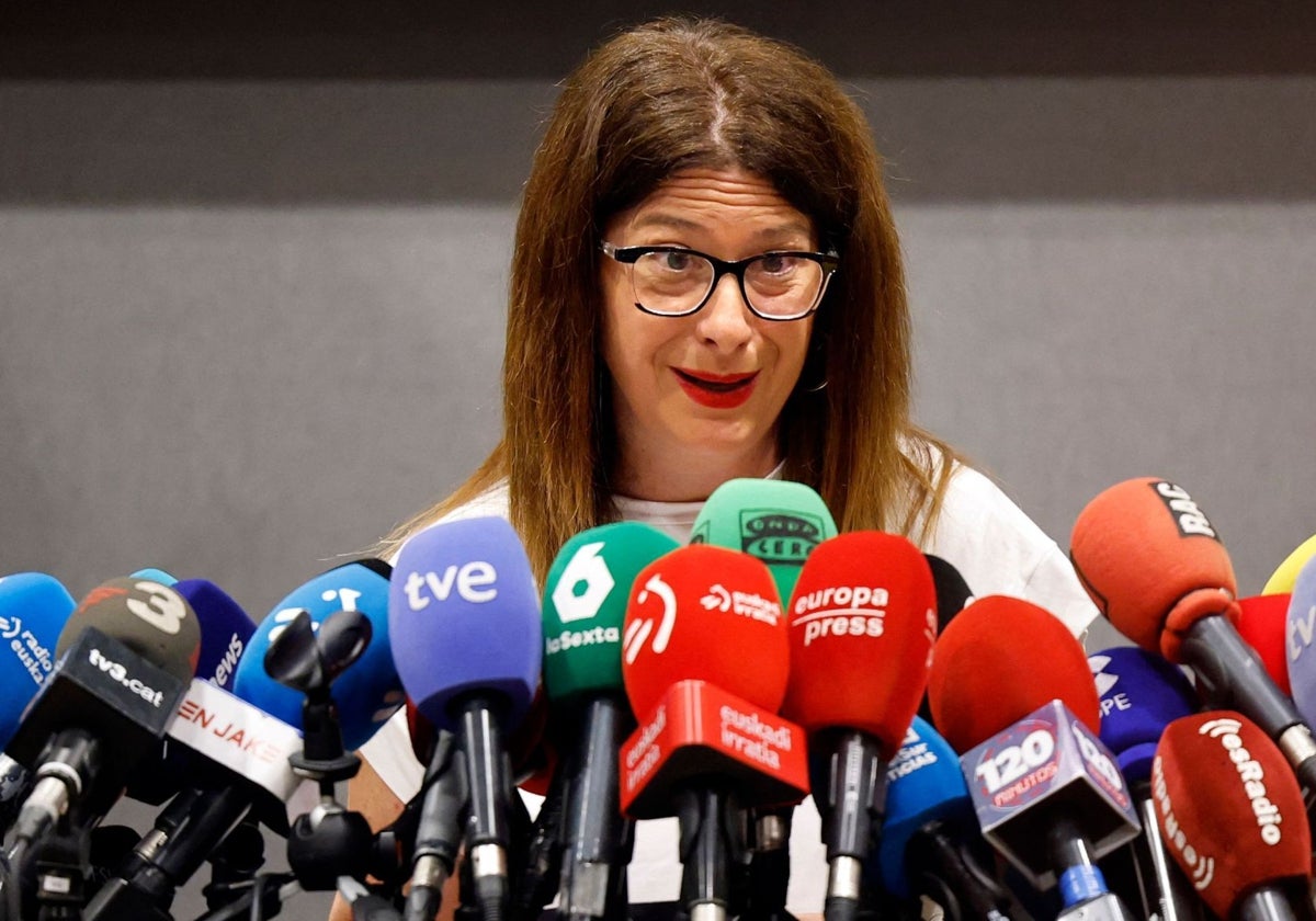 Hazte Oír denuncia en los juzgados de Badajoz a Leire Díez por «sabotear» la causa contra el hermano de Pedro Sánchez