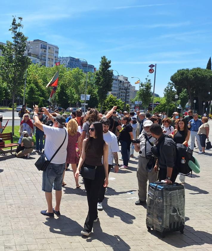 Imagen secundaria 2 - Imágenes de la manifestación.