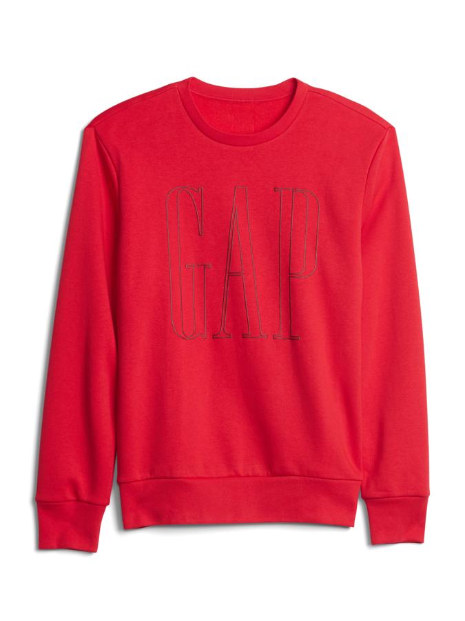 Sudadera roja de GAP. Disponibles en la tienda de Gap en Barcelona (Carrer dels Arcs, 10).