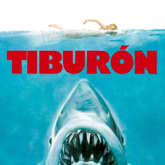 'Tiburón': medio siglo bañándonos con miedo